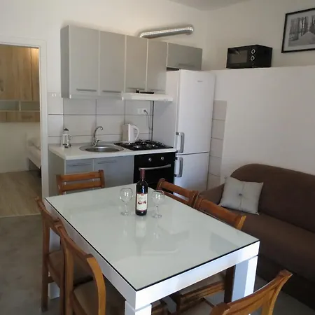 Apartment V Urbana