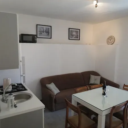 Apartment V Urbana *